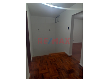 Venta De Departamento En 2 Segundo Piso San Miguel