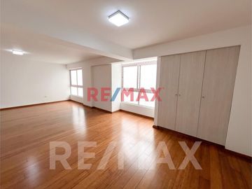 Vendo Excelente Duplex Estreno En Zona Residencial De Miraflores