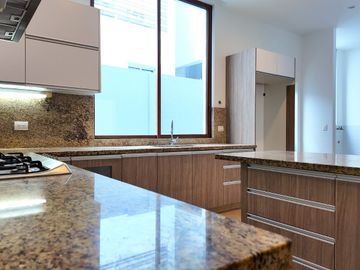 Urb. Arrecife Casa en venta  Isla Mocoli oportunidad