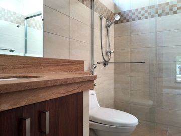 Urb. Arrecife Casa en venta  Isla Mocoli oportunidad