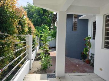 3 Bedrooms Pre-Owned House & Lot for Sale in San Fernando Pampanga