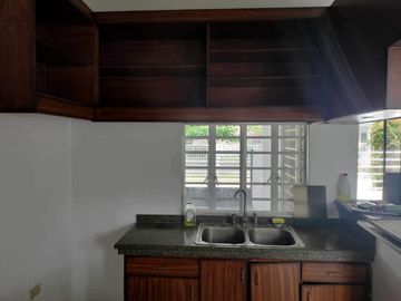 3 Bedrooms Pre-Owned House & Lot for Sale in San Fernando Pampanga
