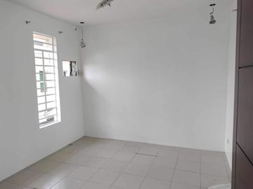 3 Bedrooms Pre-Owned House & Lot for Sale in San Fernando Pampanga
