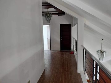 3 Bedrooms Pre-Owned House & Lot for Sale in San Fernando Pampanga