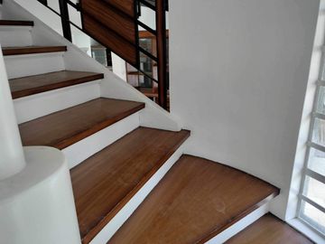 3 Bedrooms Pre-Owned House & Lot for Sale in San Fernando Pampanga