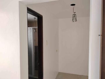 3 Bedrooms Pre-Owned House & Lot for Sale in San Fernando Pampanga