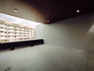 FOR SALE MAJESTIC DESIGN 3 STOREY HOUSE IN BETTER LIVING