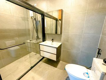 Semi Furnished 4 Bedroom Brand New House and Lot for Sale in BF Resort, Las Piñas City