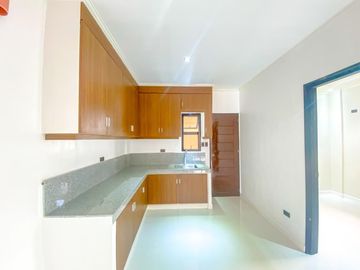 Modern Design Brand New House and Lot for Sale in BF Resort, Las Piñas City