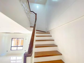 Modern Design Brand New House and Lot for Sale in BF Resort, Las Piñas City