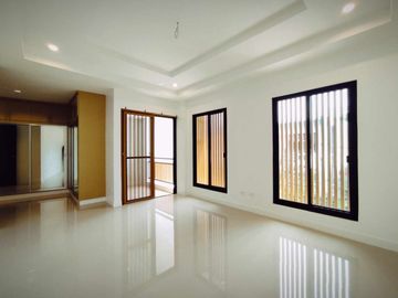 FOR SALE NEWLY BUILT BEAUTIFUL MODERN 2 STOREY DUPLEX HOUSE IN BETTER LIVING