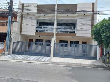 4 Bedroom Brand New Modern Design House and Lot for Sale in BF Resort, Las Piñas City