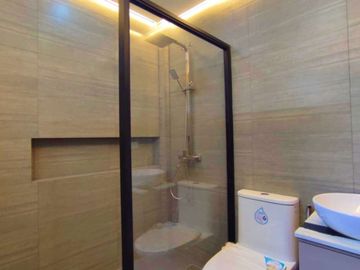 For Sale Stunning Interior Design 2 storey Duplex House in Better Living
