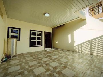 FOR SALE NEWLY MADE SPACIOUS MODERN 2 STOREY HOUSE IN BETTER LIVING