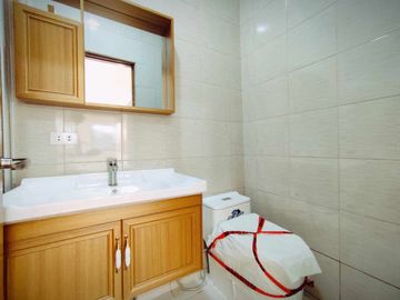 FOR SALE NEWLY MADE SPACIOUS MODERN 2 STOREY HOUSE IN BETTER LIVING