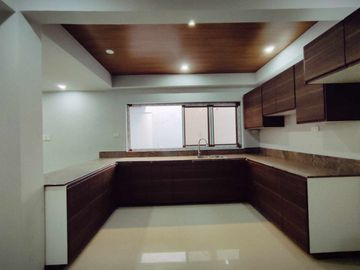 FOR SALE NEWLY MADE MARVELOUS MODERN 2 STOREY HOUSE IN BETTER LIVING