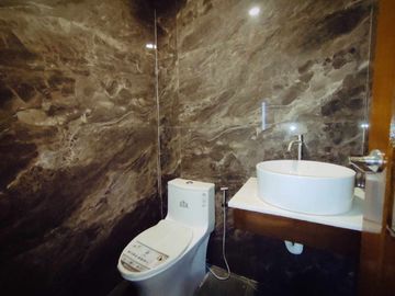 FOR SALE NEWLY MADE MARVELOUS MODERN 2 STOREY HOUSE IN BETTER LIVING