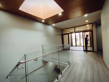 FOR SALE NEWLY MADE MARVELOUS MODERN 2 STOREY HOUSE IN BETTER LIVING