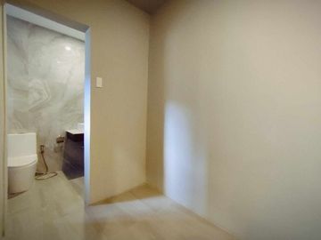 FOR SALE NEWLY MADE MARVELOUS MODERN 2 STOREY HOUSE IN BETTER LIVING
