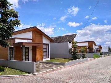 Rumah Rasa Villa Sejuk di Perumahan Lembang Cihideung Parongpong