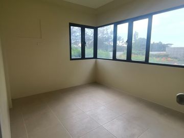 2 Br Condominium at Serin East Tagaytay by Avida