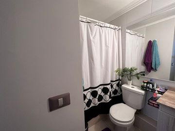 Vendo departamento Amoblado en Sector San Roque, 1 dormitorio 1 baño, UF 1750.