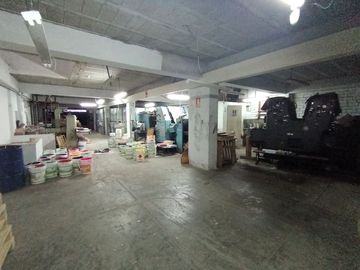 LOCAL  ALQUILER O VENTA CHACRA RÍOS SUR LIMA CERCADO