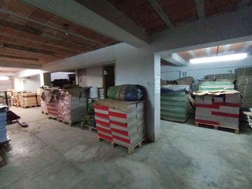 LOCAL  ALQUILER O VENTA CHACRA RÍOS SUR LIMA CERCADO
