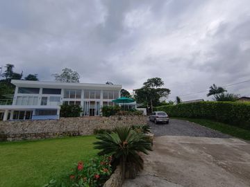 CASA CAMPESTRE EN VENTA