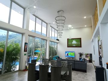 CASA CAMPESTRE EN VENTA
