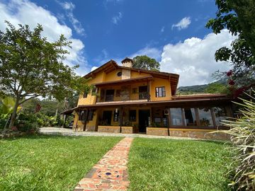 Vendo Finca Altos de Villa Roca, Copacan+bana- Antioquia