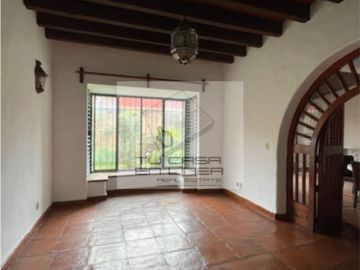 VISTA HERMOSA, CERCA PLAZA CUERNAVACA, CASA SOLA, 4 recs PROPIA OFICINAS O CONSULTORIOS $30,000.00