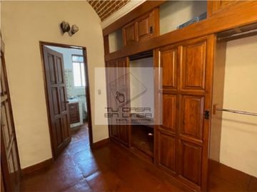 VISTA HERMOSA, CERCA PLAZA CUERNAVACA, CASA SOLA, 4 recs PROPIA OFICINAS O CONSULTORIOS $30,000.00