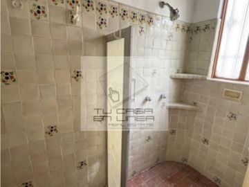 VISTA HERMOSA, CERCA PLAZA CUERNAVACA, CASA SOLA, 4 recs PROPIA OFICINAS O CONSULTORIOS $30,000.00