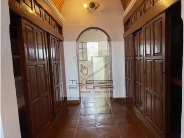 VISTA HERMOSA, CERCA PLAZA CUERNAVACA, CASA SOLA, 4 recs PROPIA OFICINAS O CONSULTORIOS $30,000.00