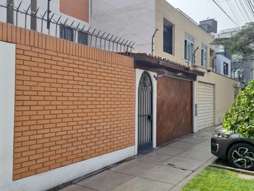 Ocasión Vendo Hermosa Casa Las Gardenias Surco