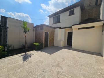 Casa en Venta Hacienda Santa Clara Monterrey Nuevo León