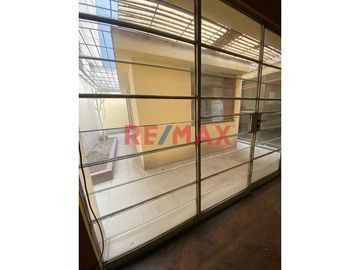 Vendo Casa Como Terreno, Ideal Para Proyecto Inmobiliario En Centro Financiero San Isidro