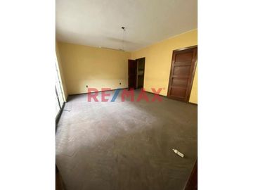 Vendo Casa Como Terreno, Ideal Para Proyecto Inmobiliario En Centro Financiero San Isidro