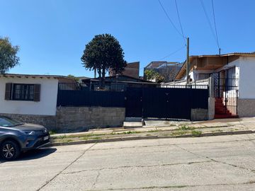 SE VENDE PROPIEDAD EN LLOLLEO, SAN ANTONIO