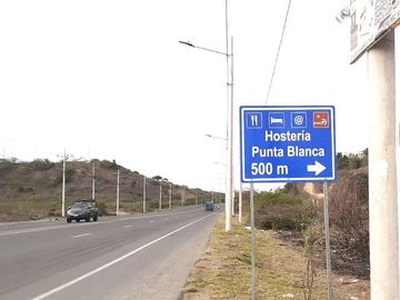 @Punta Blanca Entrada 7 Santa Elena Ecuador Venta Solares.