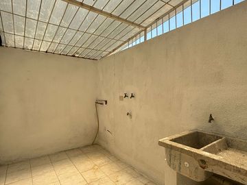Oportunidad! Departamento Aterrazado $69.900 en Urb. Condado del Magisterio