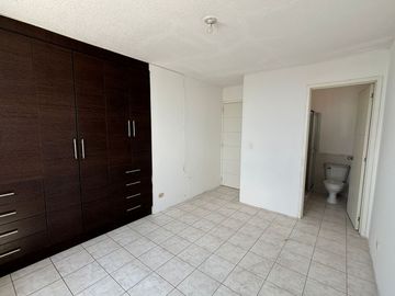 Oportunidad! Departamento Aterrazado $69.900 en Urb. Condado del Magisterio