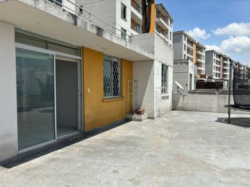 Oportunidad! Departamento Aterrazado $69.900 en Urb. Condado del Magisterio