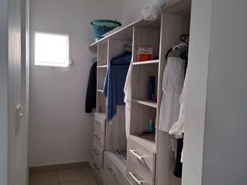 CASA CON ALBERCA AL SUR DE CUERNAVACA