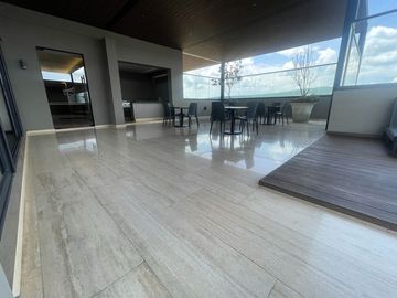 PH premium en Lomas Campanario Norte