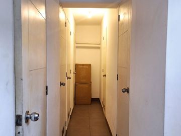 ¡VENTA DEPARTAMENTO FRENTE PARQUE 4TO PISO EN SURCO!