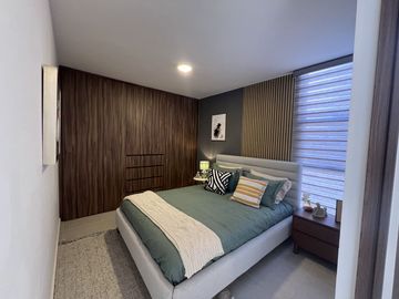 Departamento de 3 recámaras y 2 pisos en Zákia