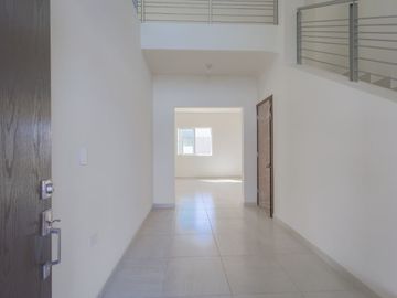 SE VENDE CASA EN LA CORUÑA