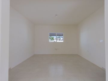 SE VENDE CASA EN LA CORUÑA
